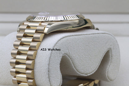 BNIB Rolex 228238 DayDate 40MM DD40 Yellow Gold Silver Roman Dial