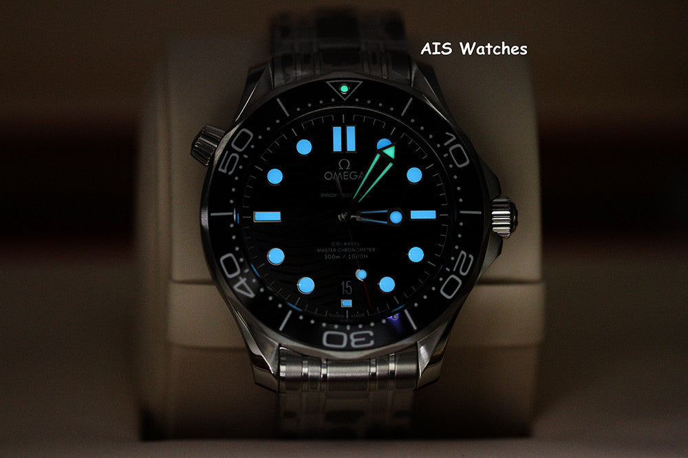 BNIB Omega Seamaster 300M SS 42MM Diver Black Wave Dial 210.30.42.20.01.001 B&P