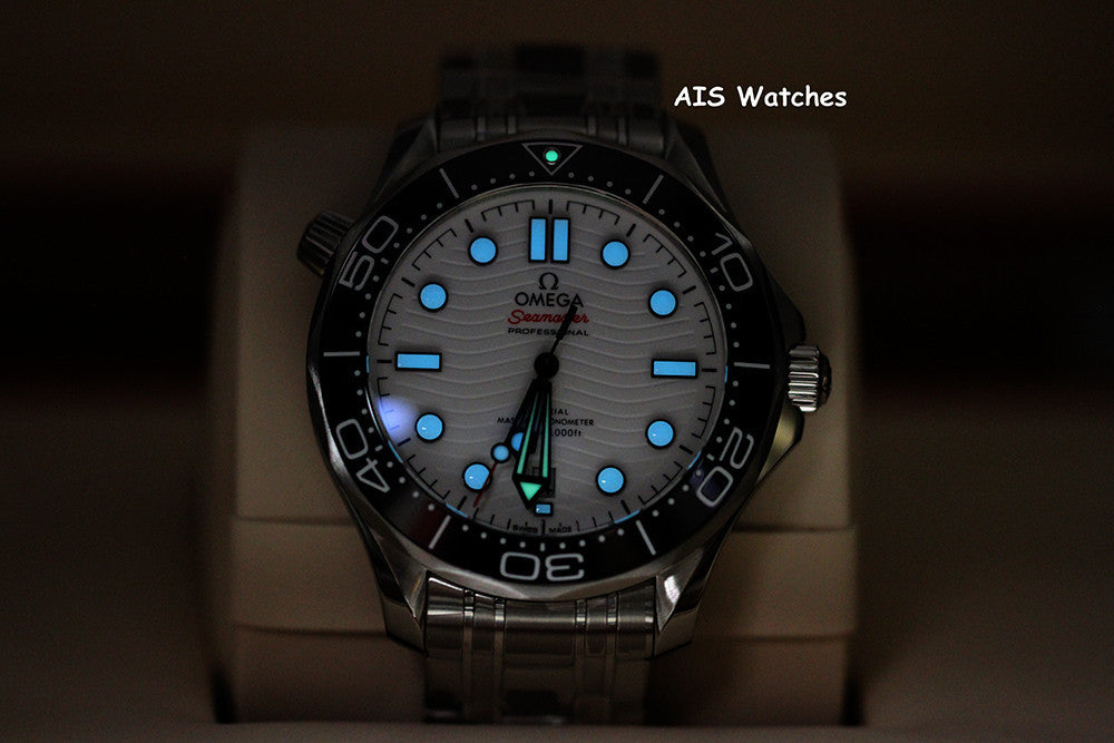 BNIB Omega Seamaster 300M SS 42MM Diver White Wave Dial 210.30.42.20.04.001 B&P