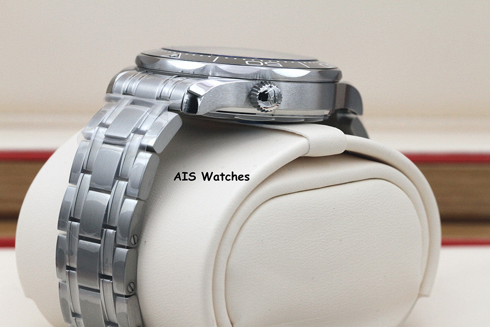 BNIB Omega Seamaster 300M SS 42MM Diver White Wave Dial 210.30.42.20.04.001 B&P