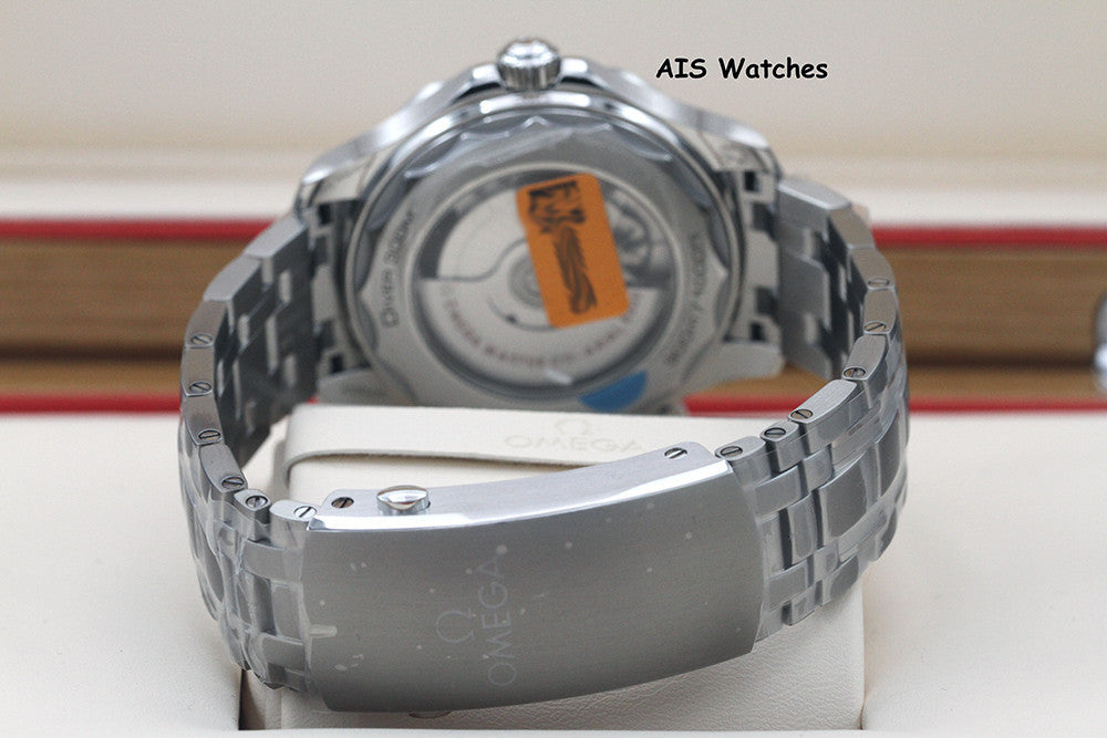 BNIB Omega Seamaster 300M SS 42MM Diver White Wave Dial 210.30.42.20.04.001 B&P