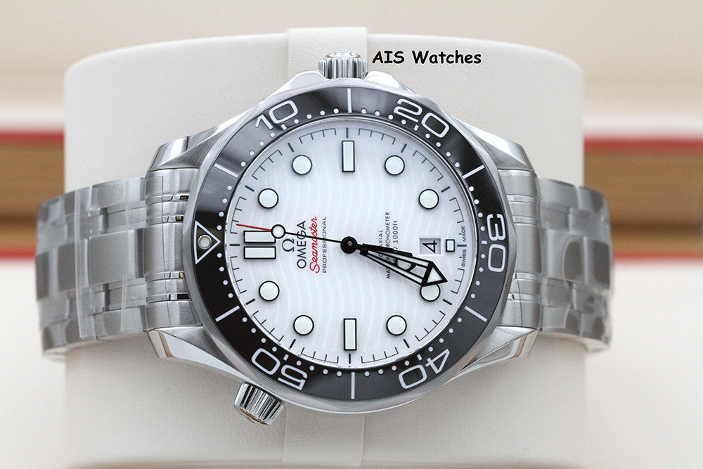 BNIB Omega Seamaster 300M SS 42MM Diver White Wave Dial 210.30.42.20.04.001 B&P