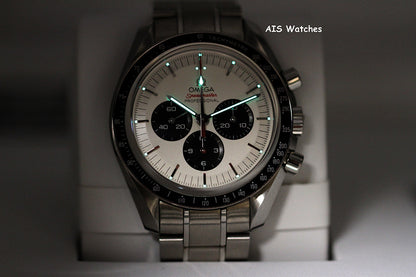 Omega SpeedMaster Tokyo 2020 Olympics Panda/Silver Dial 522.30.42.30.04.001 B&P