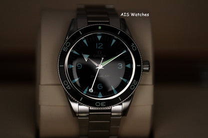 Omega Seamaster 300 Heritage Black Master Chrono 234.30.41.21.01.001 41MM 2023 B&P
