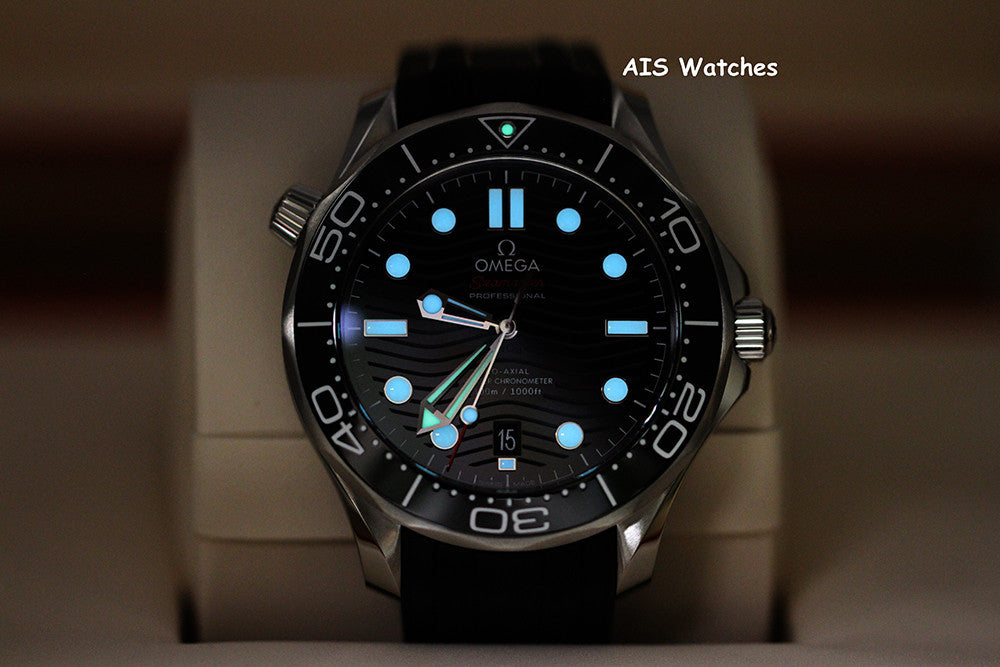BNIB Omega Seamaster 300M 42MM Diver Black Wave Dial 210.32.42.20.01.001 B&P