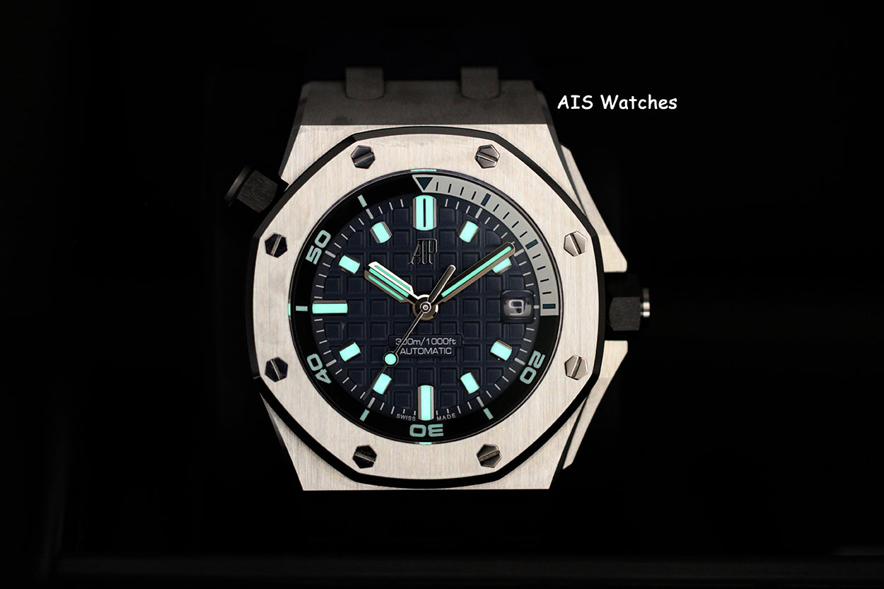 Audemars Piguet 15720ST Royal Oak Offshore Diver Blue Dial 42MM Box & Papers