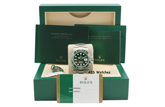 Rolex Submariner 116610LV HULK Green Dial and Ceramic Bezel 2016 Box & Paper