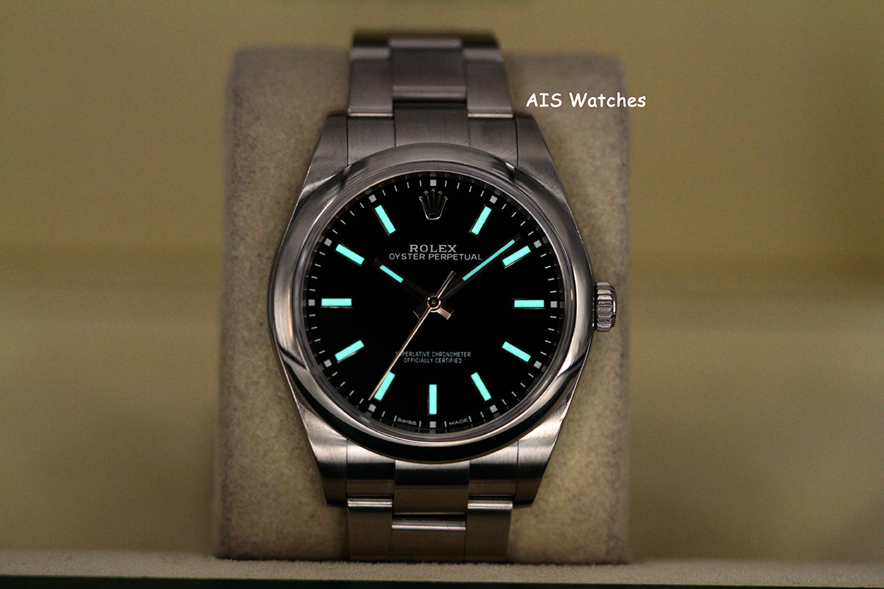 Rolex 114300 Oyster Perpetual 39MM Black Dial 2018 Box & Papers
