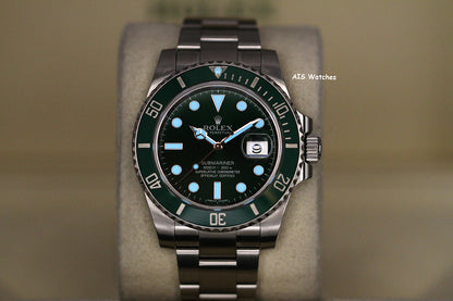 Rolex Submariner 116610LV HULK Green Dial and Ceramic Bezel 2012 Box & Paper