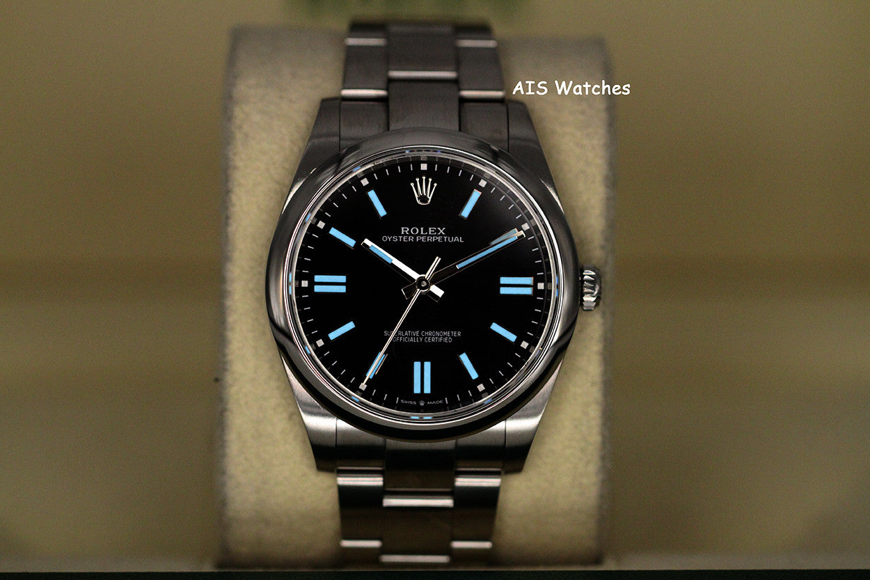 Rolex 124300 Oyster Perpetual 41 MM Black Dial 2022 Box & Papers