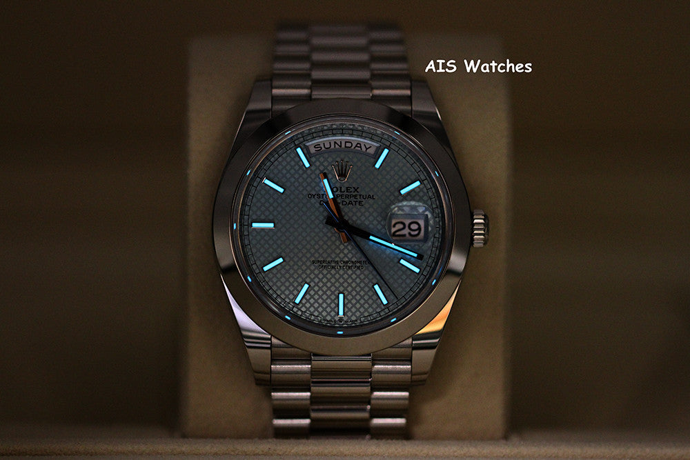 Rolex 228206 Platinum DayDate 40MM DD40 Ice Blue Diagonal Motif Dial B&P