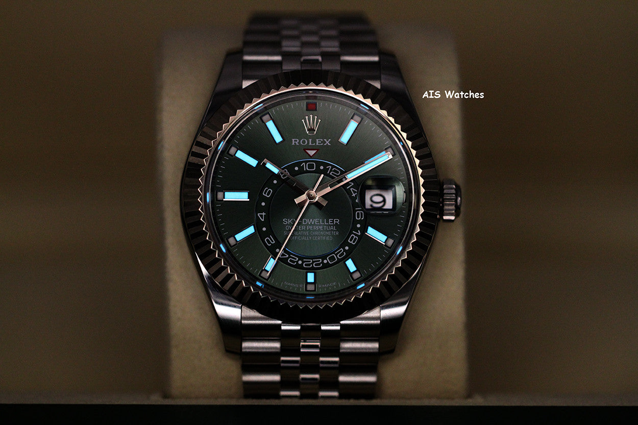 Rolex 326934 Sky-Dweller Stainless Steel Green Dial Jubilee 2024 Box & Papers