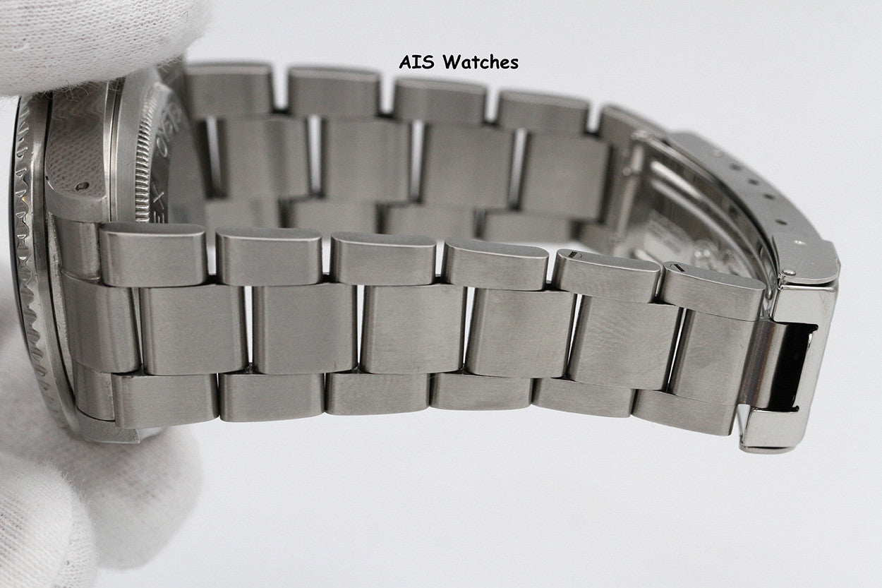 Rolex Sea Dweller 16660 TRIPLE 6 SD 8.3 Million Serial