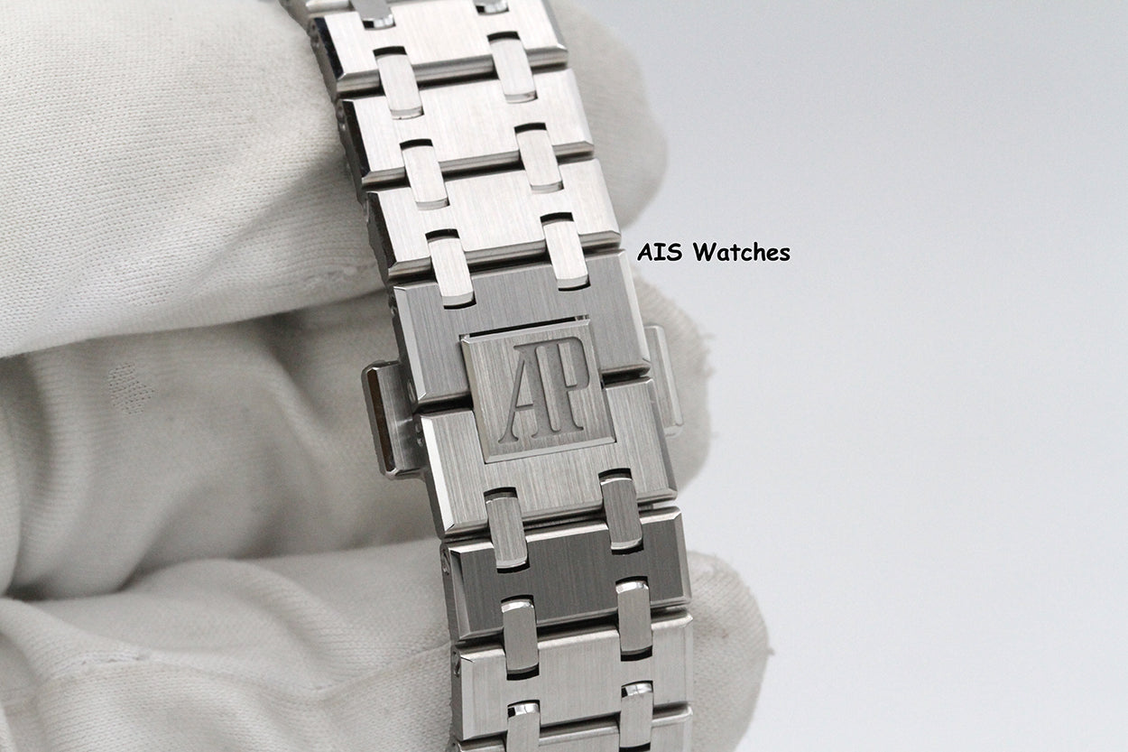 BNIB Audemars Piguet 15550ST Royal Oak Ice Blue Dial 37MM Box & Papers