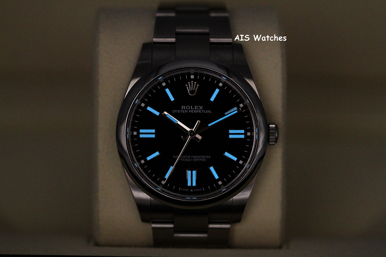 Rolex 124300 Oyster Perpetual 41 MM Black Dial 2022 Box & Papers