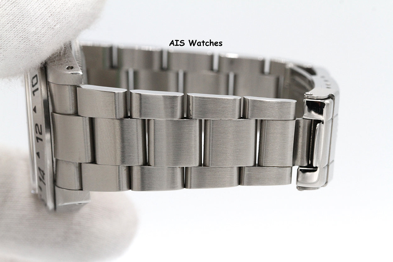 Rolex Explorer II 16570 Polar White Dial 40MM A Serial Box & Papers