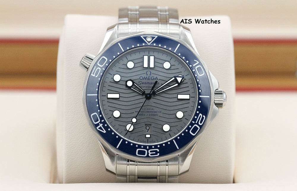 Omega Seamaster 300M SS 42MM Diver White Wave Dial 210.30.42.20.06.001 B&P