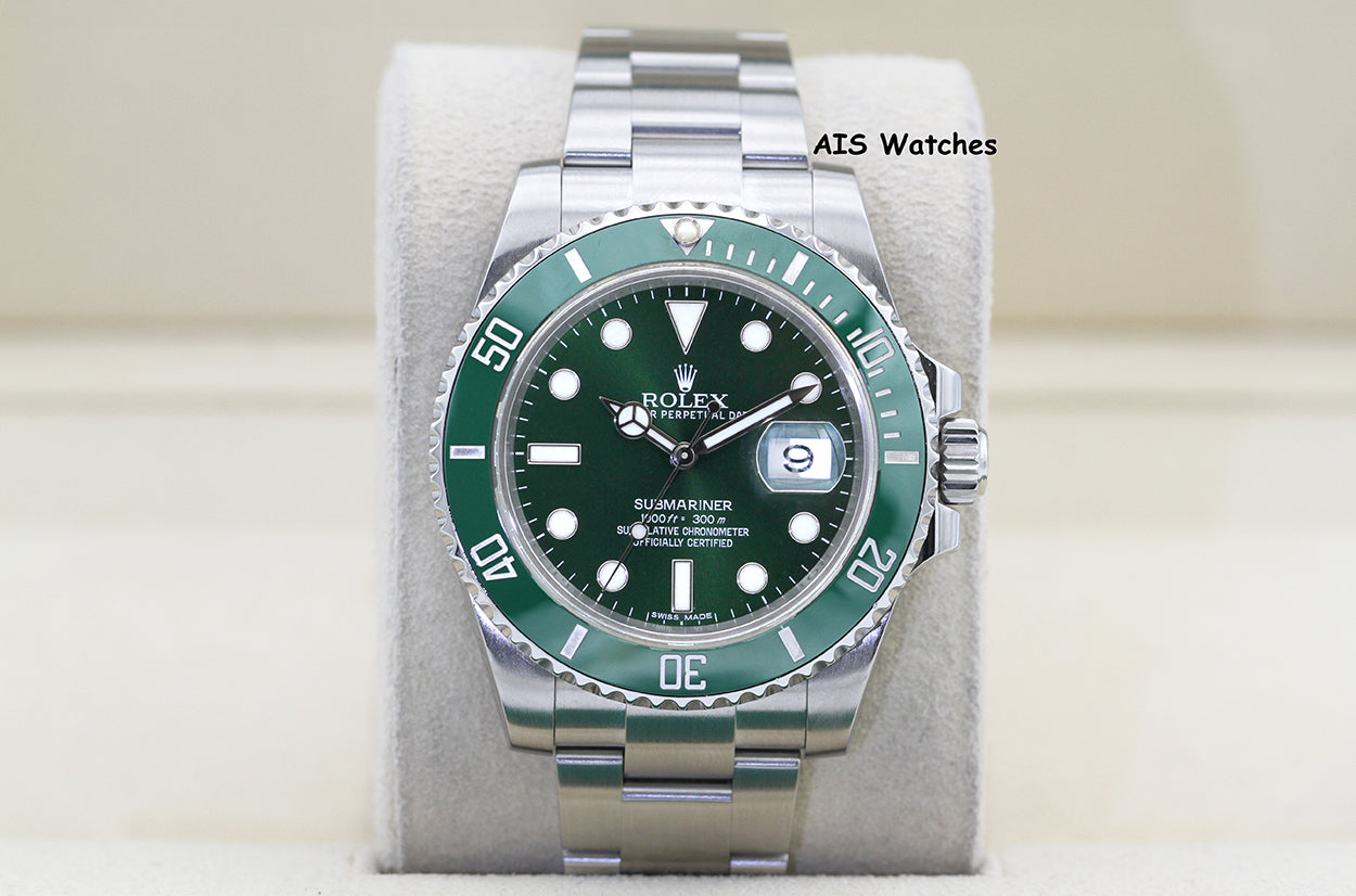 Rolex Submariner 116610LV HULK Green Dial and Ceramic Bezel 2016 Box & Paper
