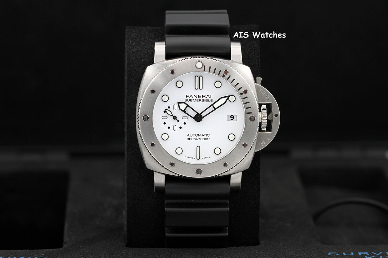 Panerai PAM 1223 Submersible 42MM 3 Days White Dial B&P