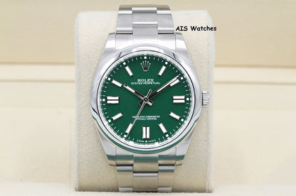 Rolex 124300 Oyster Perpetual 41 MM Green Dial 2023 Box & Papers