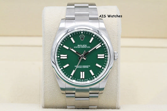 Rolex 124300 Oyster Perpetual 41 MM Green Dial 2023 Box & Papers