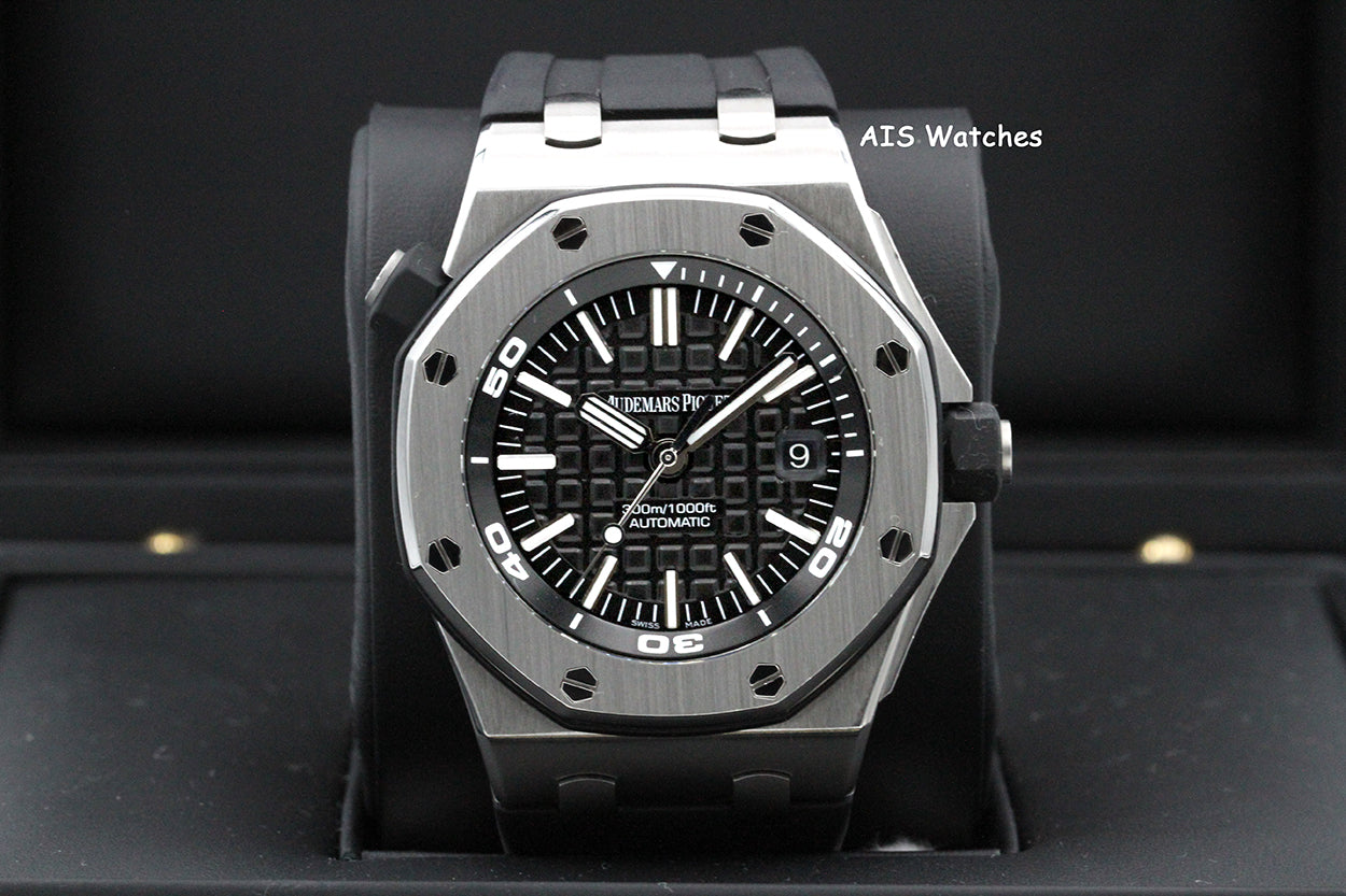 Audemars Piguet 15710ST Royal Oak Offshore Diver Black Dial 42MM Box & Papers
