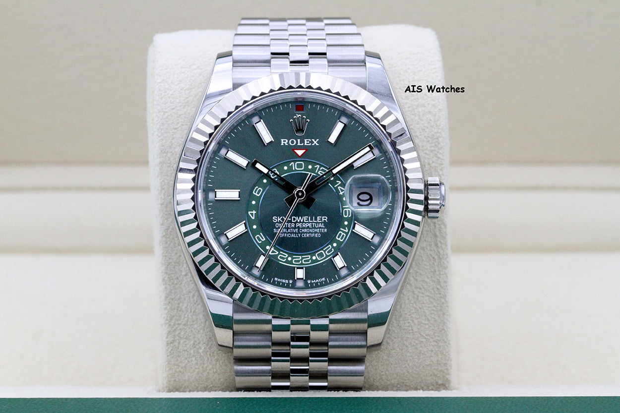 Rolex 326934 Sky-Dweller Stainless Steel Green Dial Jubilee 2024 Box & Papers
