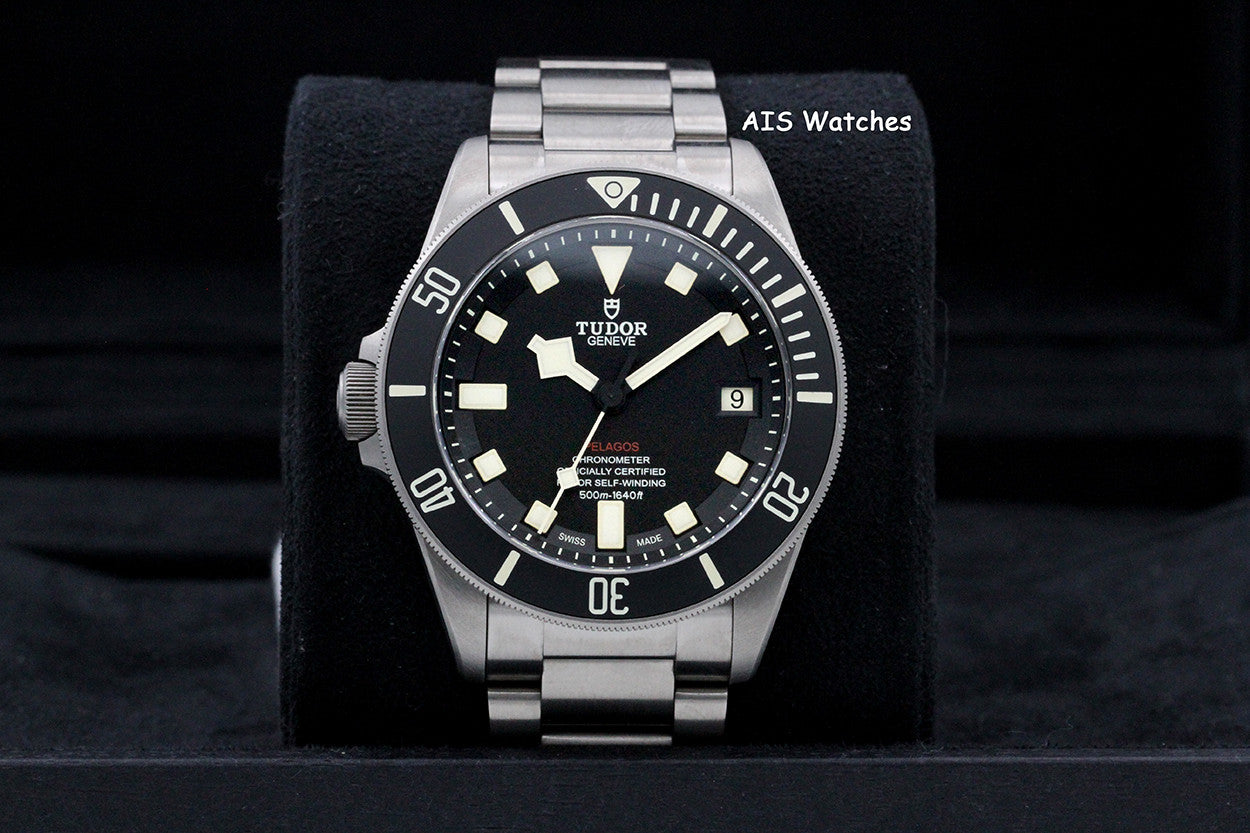 Tudor 25610TNL Pelagos Titanium LHD 42MM 2018 Box & Paper