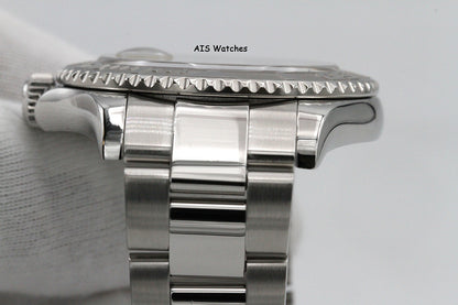 Rolex YachtMaster 16622 Platinum Dial D Serial Box & Papers