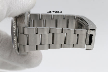 Rolex Sea Dweller 16600 SD Z Serial 40MM No Hole Case / SEL B&P