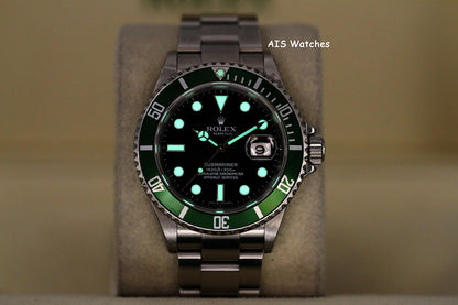 Rolex Submariner 16610LV 50th Anniversary Kermit Z Serial RSC/ Box & Papers