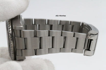 Rolex Sea Dweller 16600 SD Z Serial 40MM No Hole Case / SEL B&P Rolex Serviced