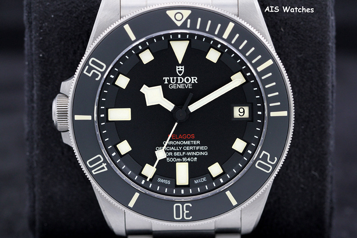 Tudor 25610TNL Pelagos Titanium LHD 42MM Box & Papers
