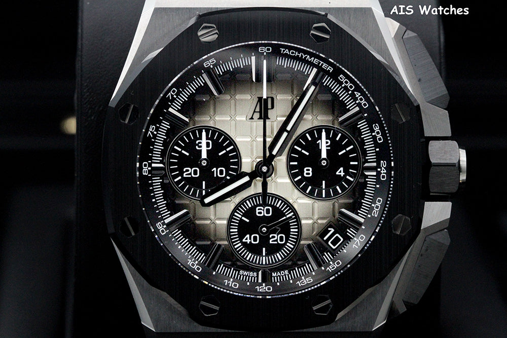 BNIB Audemars Piguet 26420SO.OO.A600CA.01 Royal Oak Offshore 43MM Taupe Dial BP