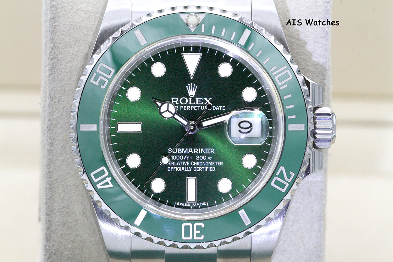 Rolex Submariner 116610LV HULK Green Dial and Ceramic Bezel 2016 Box & Paper