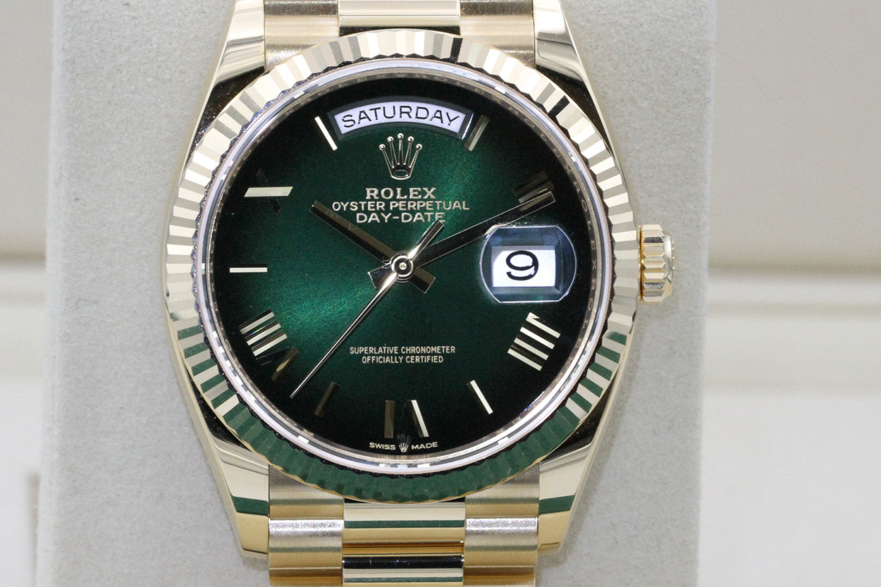 BNIB Rolex 128238 DayDate 36MM DD36 Yellow Gold Green Ombre Roman Dial B&P