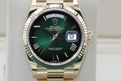 BNIB Rolex 128238 DayDate 36MM DD36 Yellow Gold Green Ombre Roman Dial B&P