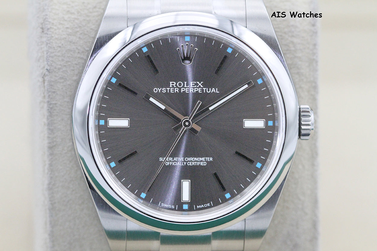 Rolex 114300 Oyster Perpetual 39MM Rhodium Dial 2018 Box & Papers