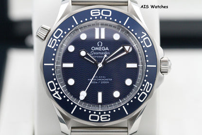 Omega Seamaster 300 Diver 007 James Bond 60th 210.30.42.20.03.002 42MM B&P