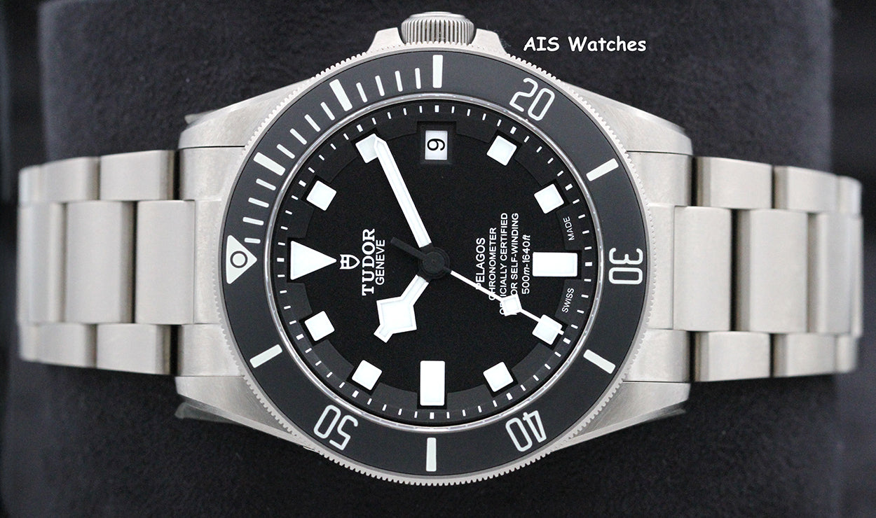 BNIB/NOS Tudor Pelagos 25600TN Black Dial Titanium 2023 Box & Papers