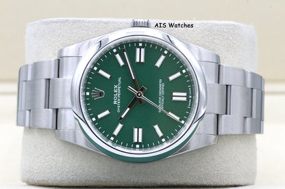 Rolex 124300 Oyster Perpetual 41 MM Green Dial 2022 Box & Papers