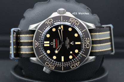 NOS Omega Seamster Diver 300M No Time to Die 007 James Bond 210.92.42.20.01.001
