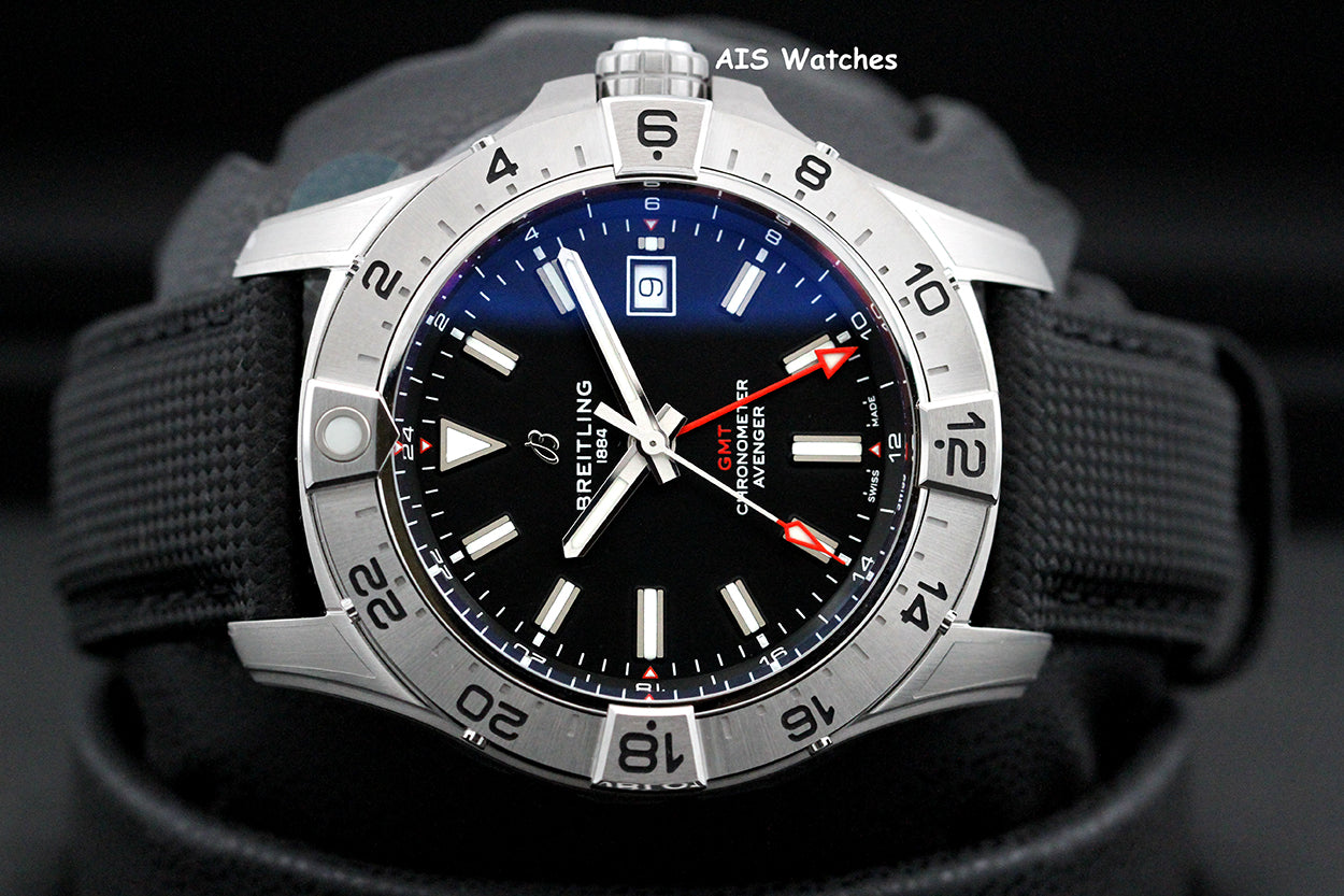 BNIB Breitling Avenger Automatic GMT A32320101B1X1 Black Dial Strap SS 44MM B&P