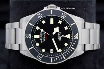 Tudor 25610TNL Pelagos Titanium LHD 42MM Box & Papers