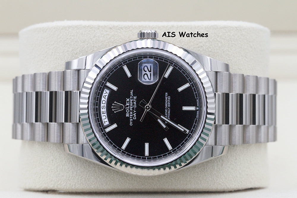 BNIB Rolex 228239 DayDate 40MM DD40 White Gold Black Stick Dial