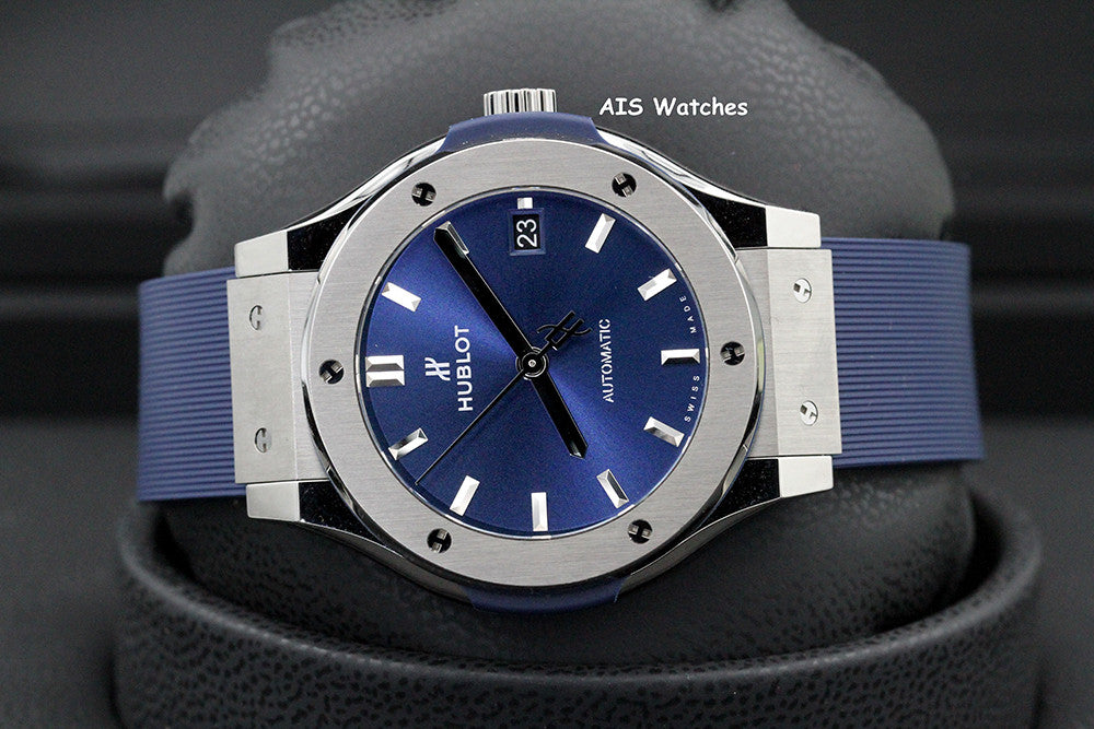 BNIB Hublot Classic Fusion Titanium 565.NX.7170.RX Blue Dial 38MM