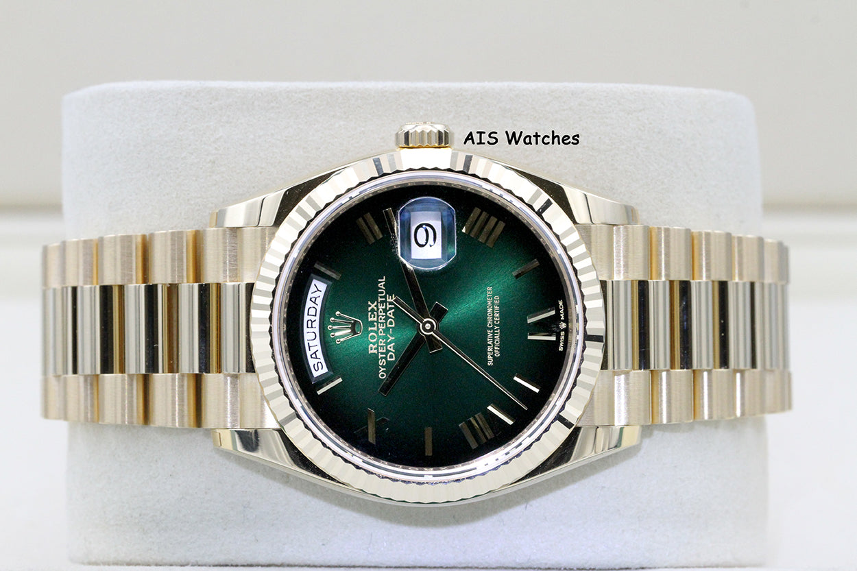 BNIB Rolex 128238 DayDate 36MM DD36 Yellow Gold Green Ombre Roman Dial B&P