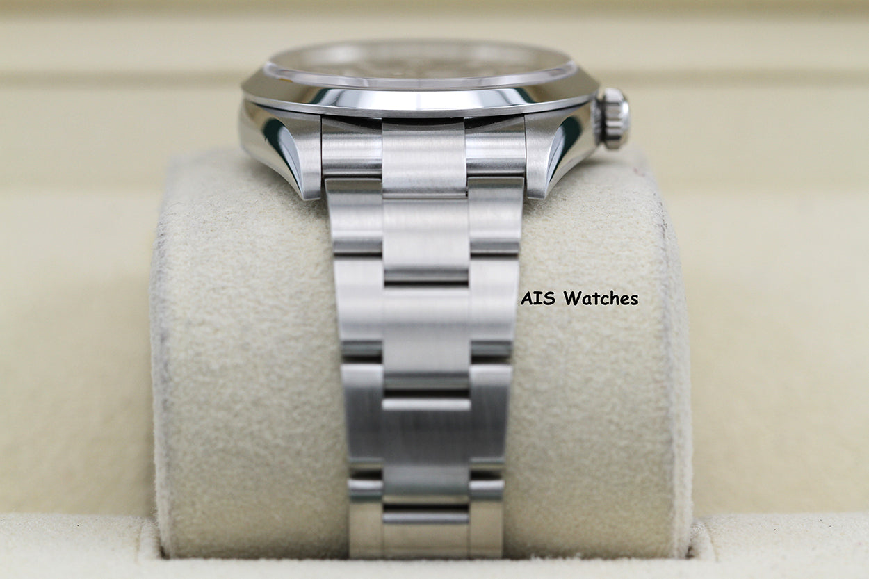 Rolex Explorer 124270 36MM 2022 Box & Papers