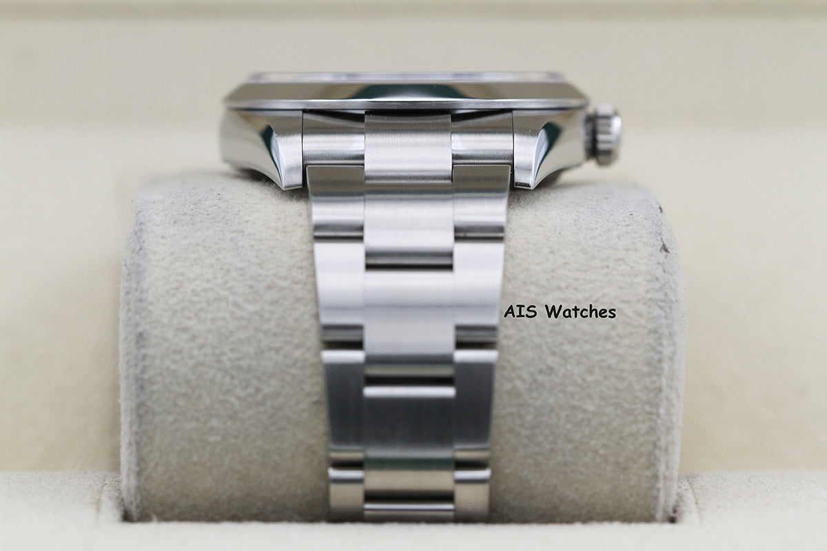 Rolex Explorer 124270 36MM 2023 Box & Papers