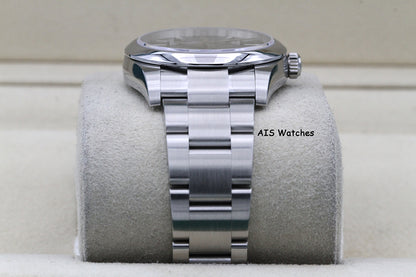 Rolex 124200 Oyster Perpetual 34 MM Blue Dial 2021 Box & Papers